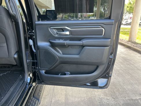 Used 2025 RAM 1500 Big Horn RWD image 37