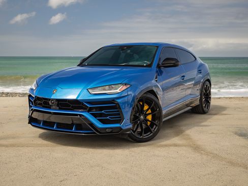 Used 2020 Lamborghini Urus AWD/4WD image 1