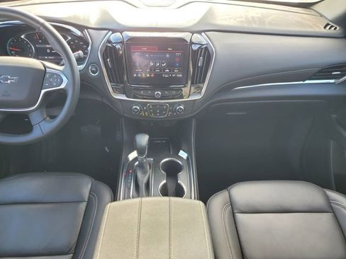 Certified 2023 Chevrolet Traverse LT w/ Midnight/Sport Edition image 19