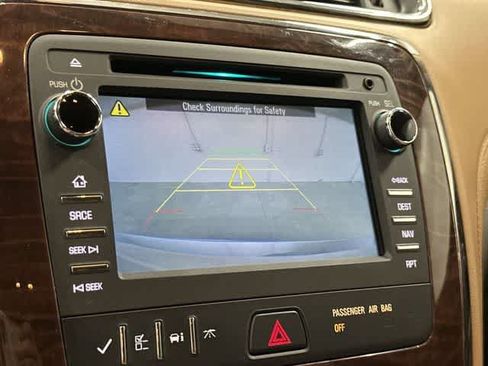 Used 2015 Buick Enclave Leather FWD image 23