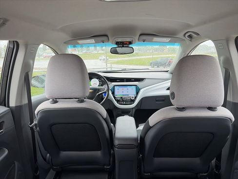 Used 2020 Chevrolet Bolt LT FWD image 34
