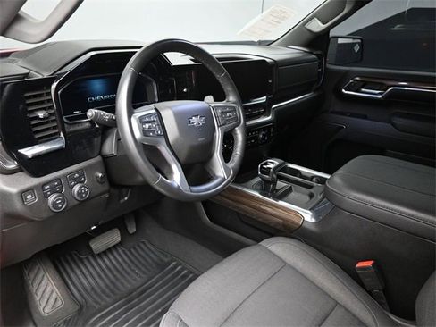 Used 2023 Chevrolet Silverado 1500 RST image 12