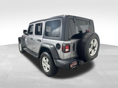 Used 2019 Jeep Wrangler Unlimited Sport S AWD/4WD image 8