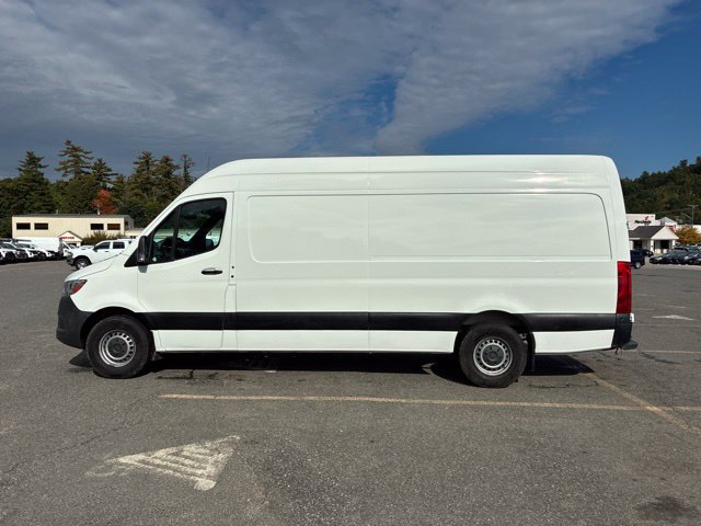 Used 2021 Mercedes-Benz Sprinter 2500 w/ Driver Convenience Package image 3