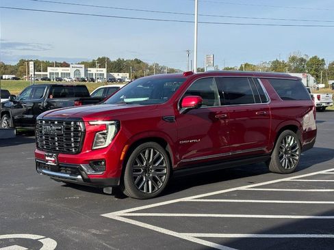 New 2025 GMC Yukon XL Denali Ultimate image 13