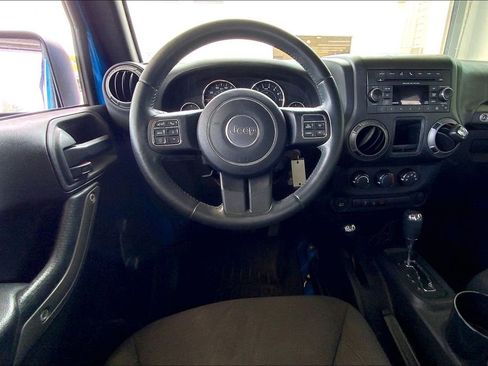Used 2015 Jeep Wrangler Sport w/ Connectivity Group image 5