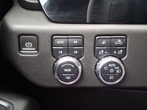 Certified 2023 GMC Sierra 1500 SLT w/ SLT Premium Plus Package image 24