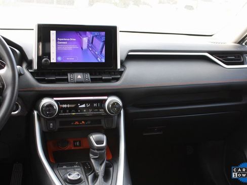 Used 2024 Toyota RAV4 Adventure image 24