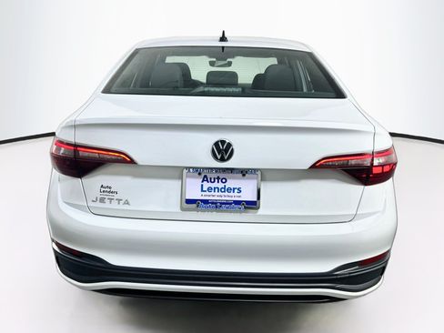 Used 2023 Volkswagen Jetta Sport FWD image 6