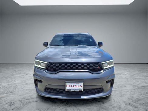 Used 2024 Dodge Durango GT RWD image 2