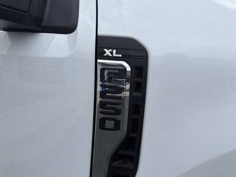 Used 2025 Ford F250 XL w/ XL Chrome Package AWD/4WD image 7