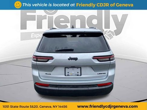 Used 2023 Jeep Grand Cherokee L Limited w/ Black Appearance Package image 6