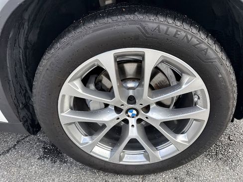 Used 2022 BMW X5 sDrive40i w/ Parking Assistance Package image 12