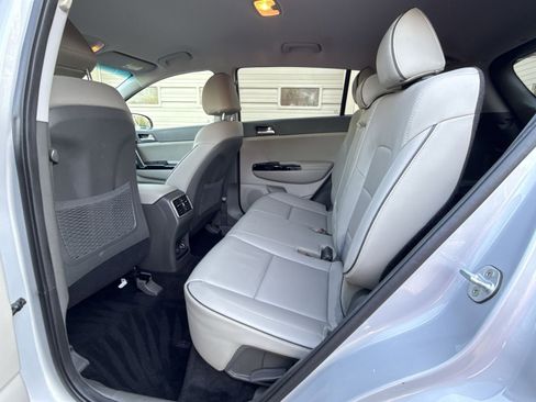 Used 2019 Kia Sportage EX image 24