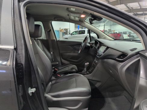 Used 2019 Buick Encore Preferred image 12