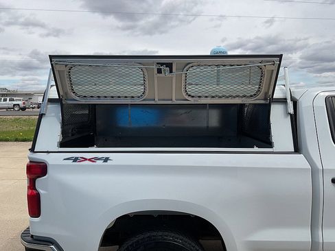 Used 2020 Chevrolet Silverado 1500 W/T w/ WT Value Package AWD/4WD image 15