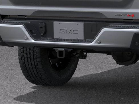 New 2026 GMC Canyon AT4 AWD/4WD image 14