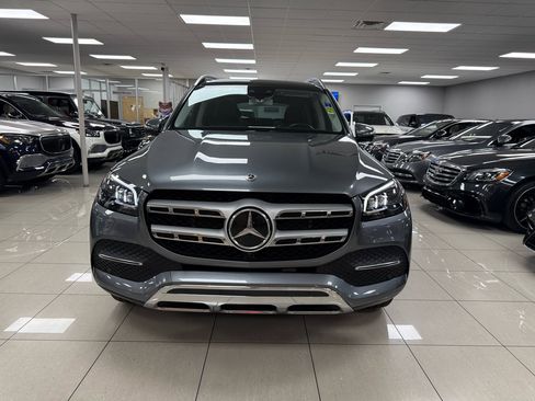 Used 2020 Mercedes-Benz GLS 450 4MATIC image 4