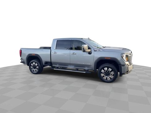 New 2026 GMC Sierra 2500 Denali w/ Denali Reserve Package AWD/4WD image 9