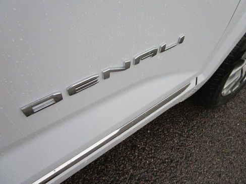 New 2026 GMC Terrain Denali AWD/4WD image 23