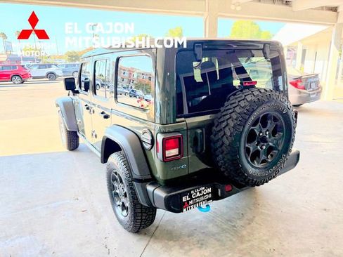 Used 2023 Jeep Wrangler Unlimited w/ Sun & Screen Package AWD/4WD image 5