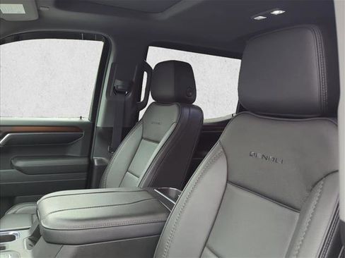 Used 2024 GMC Sierra 1500 Denali w/ Denali Reserve Package image 11