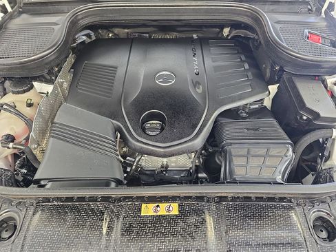 Certified 2022 Mercedes-Benz GLS 450 4MATIC image 35