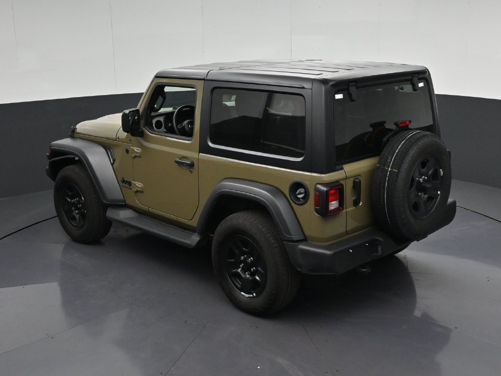 Used 2026 Jeep Wrangler Sport AWD/4WD image 16