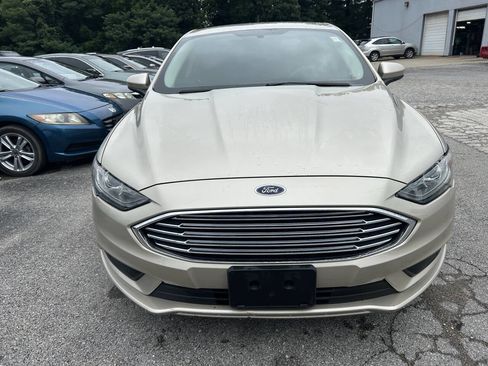 Used 2018 Ford Fusion SE image 8