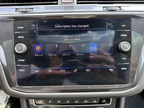 Used 2021 Volkswagen Tiguan SE R-Line AWD/4WD image 20