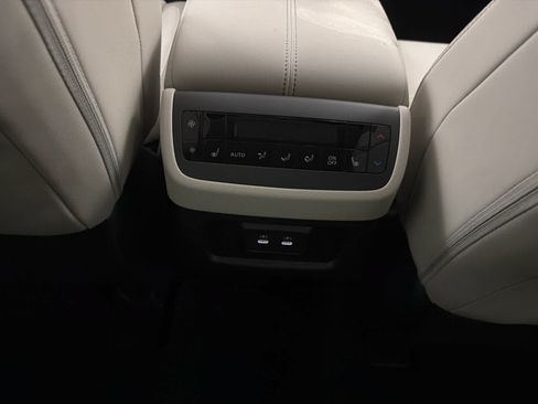 New 2026 Nissan Pathfinder SL w/ SL Premium Package FWD image 22
