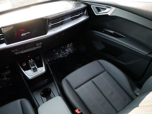 Used 2023 Audi Q4 e-tron Premium Plus w/ Premium Plus RWD image 11
