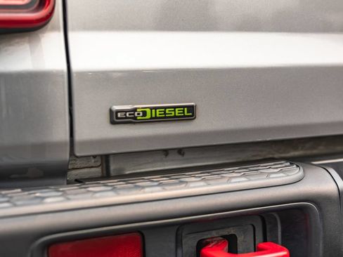 Used 2021 Jeep Gladiator Rubicon AWD/4WD image 15