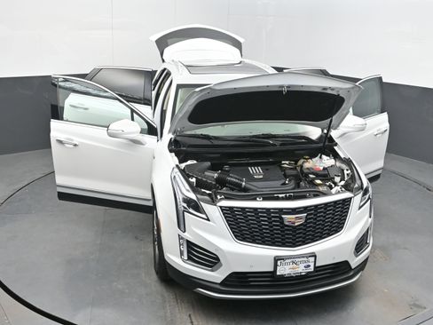 Used 2023 Cadillac XT5 Premium Luxury image 40