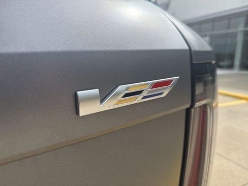 New 2026 Cadillac Optiq V image 20