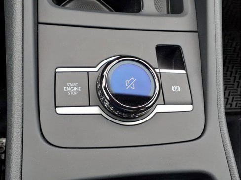 New 2026 Volkswagen Tiguan SE R-Line AWD/4WD image 24