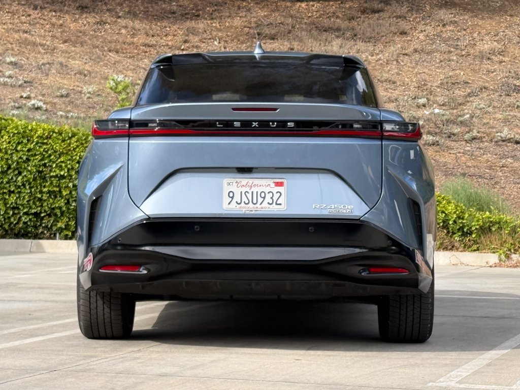 Certified 2023 Lexus RZ 450e Premium w/ Technology Package AWD/4WD image 9