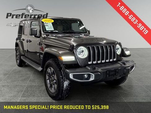 Used 2019 Jeep Wrangler Unlimited Sahara image 1