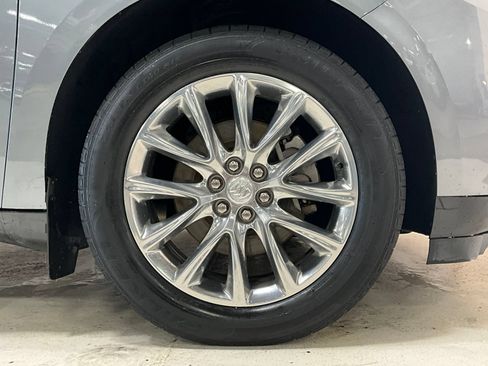 Used 2019 Buick Enclave Premium w/ Experience Buick Package AWD/4WD image 12