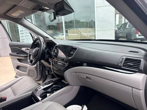 Used 2021 Honda Pilot Elite image 34