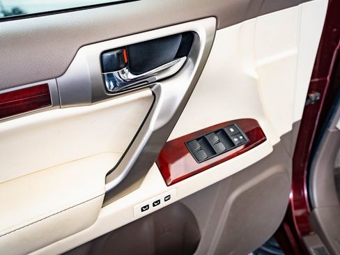 Used 2013 Lexus GX 460 Premium image 21