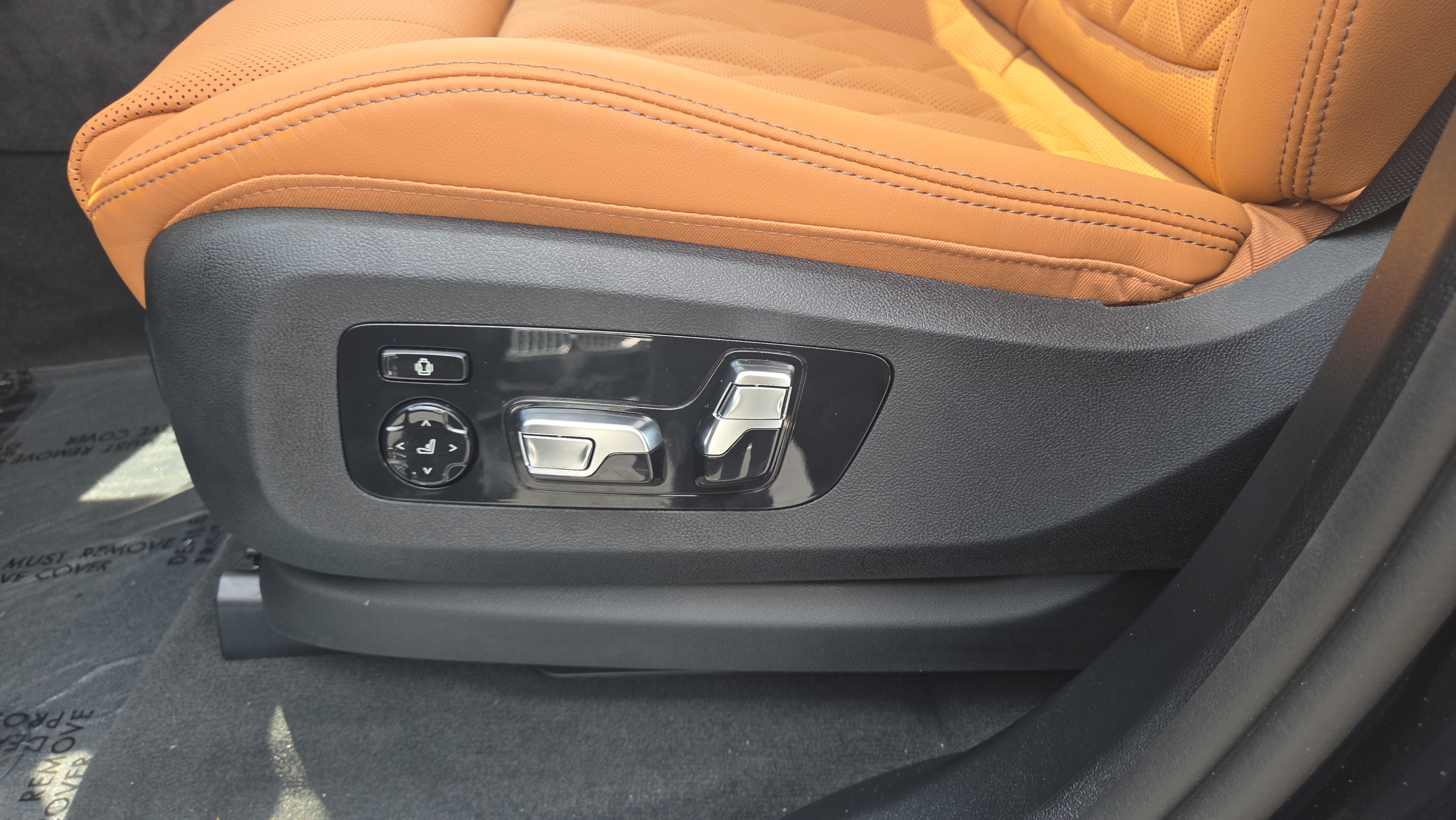 New 2026 BMW X5 M60i w/ Executive Package AWD/4WD image 10