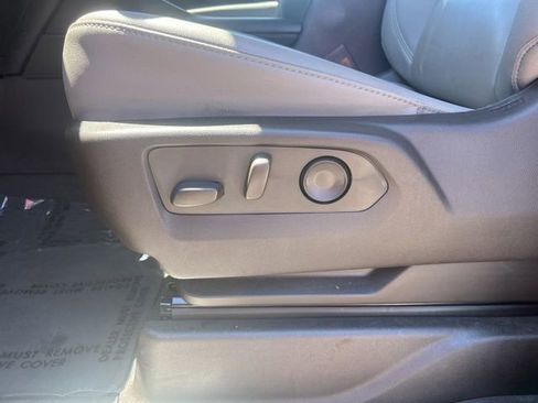 Used 2023 Chevrolet Tahoe LT w/ Luxury Package RWD image 16
