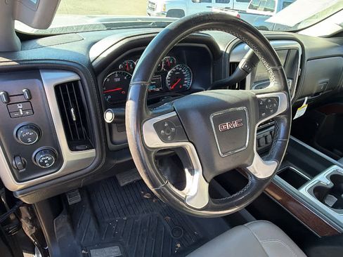 Used 2018 GMC Sierra 2500 SLT image 10