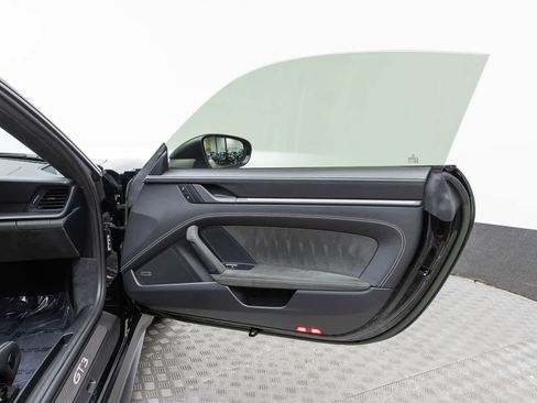 Used 2023 Porsche 911 GT3 RWD image 41