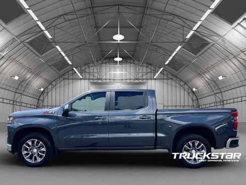 Used 2021 Chevrolet Silverado 1500 LT AWD/4WD image 18