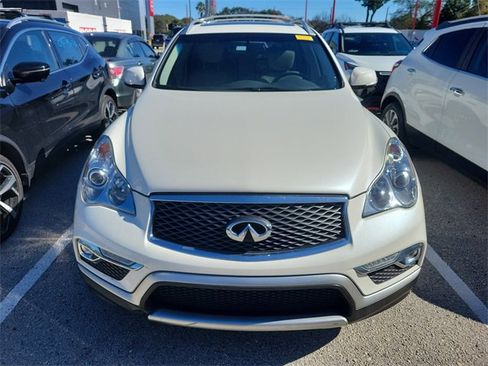 Used 2017 INFINITI QX50 Journey w/ Premium Package image 2