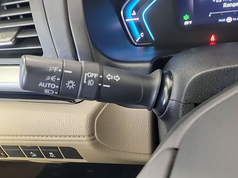 Certified 2019 Honda Odyssey Elite image 32