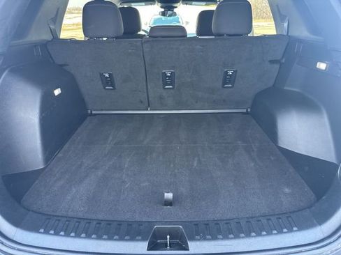 Used 2025 Chevrolet Equinox LT image 51