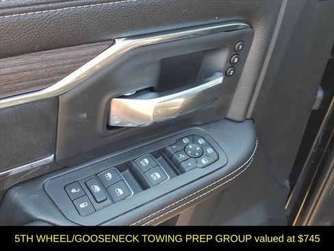 New 2026 RAM 2500 Laramie w/ Sport Appearance Package AWD/4WD image 6